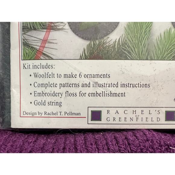 Charcoal mittens 6 christmas ornament kit - Picture 4 of 4